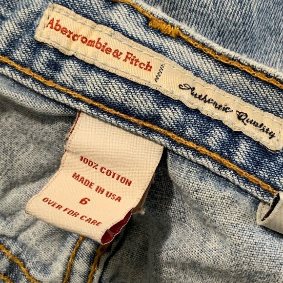 Abercrombie & Fitch Jeans Sz 6 Button Fly - Picture 5 of 7